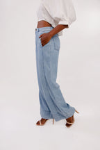 Essence Pants - pantalón wide leg azul hielo, FREDDA
