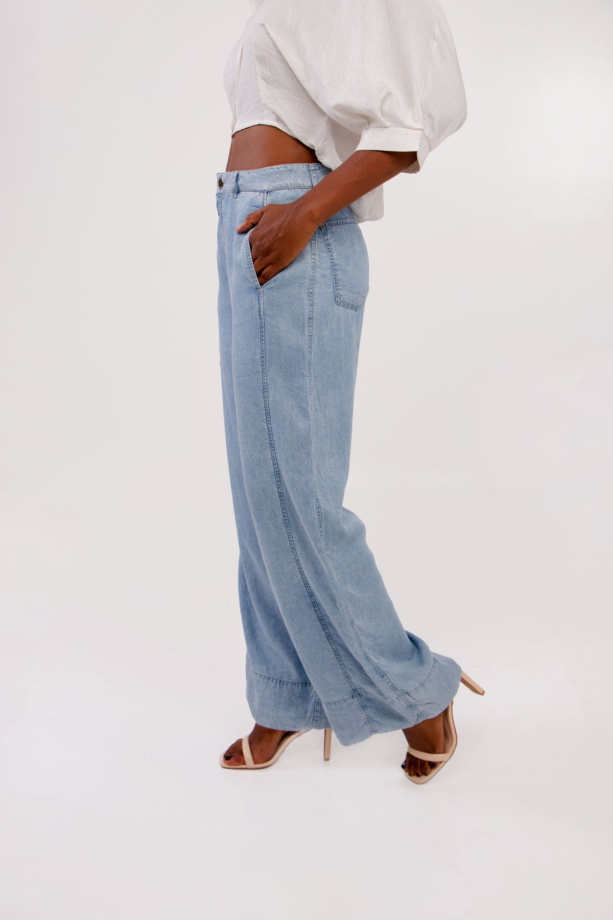 Essence Pants