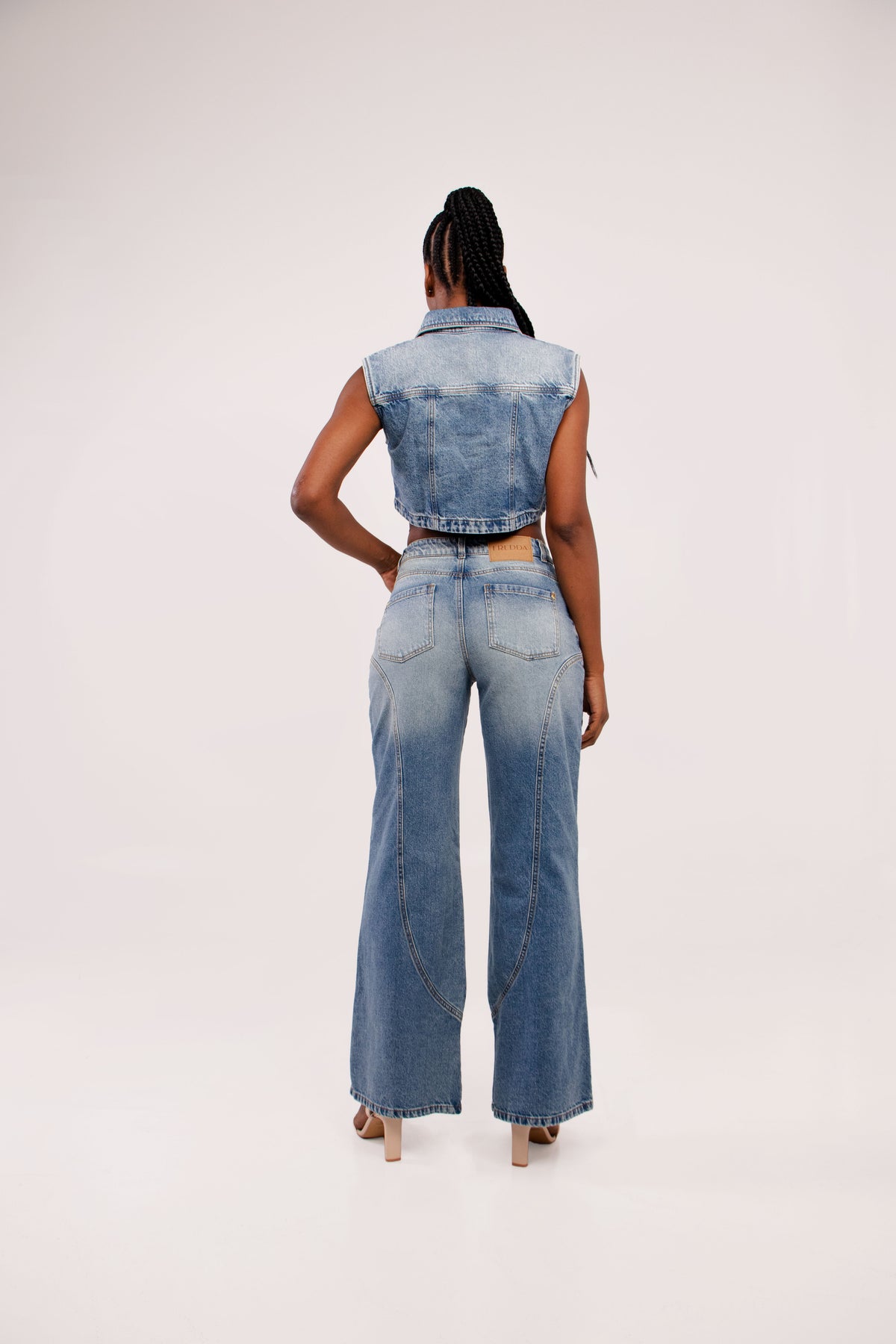 Nara Jeans