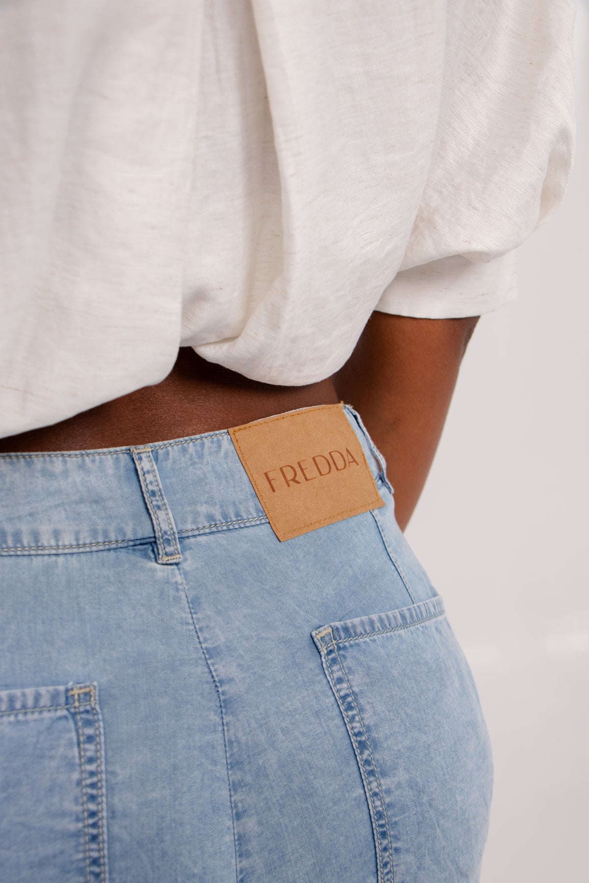Essence Pants